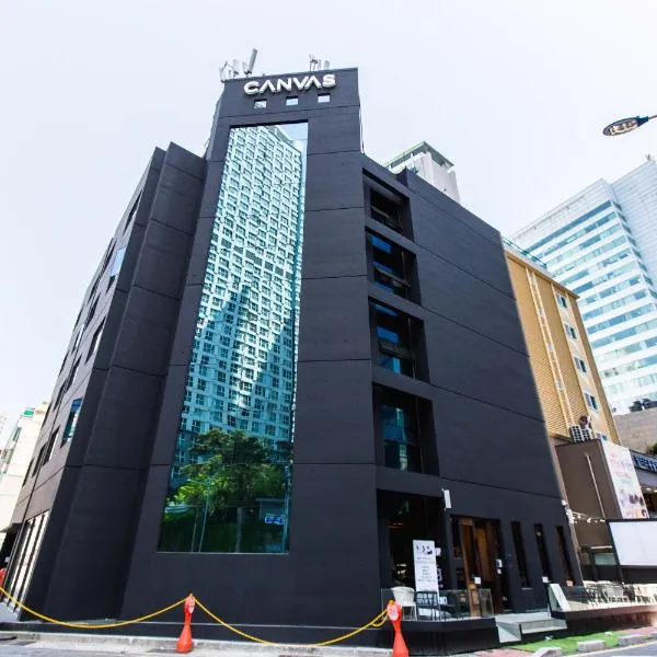CANVAS BLACK Guesthouse, hotel v destinaci Pusan