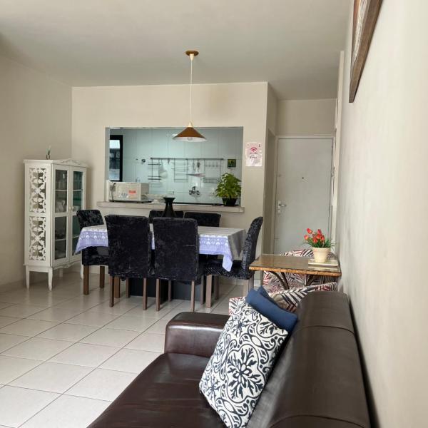 Apartamento amplo a menos de 400 metros da praia localizado próximo a praça da Brunella, área nobre do Guarujá. - Foto 4