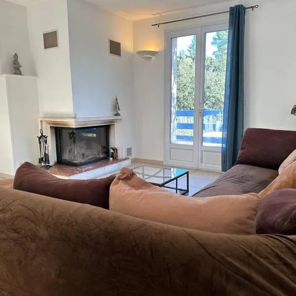 La maison de pierres onches, hotel u gradu 'Anduze'