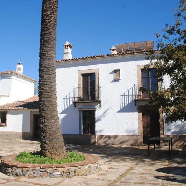 Cortijo San Rafael, hôtel à Constantina