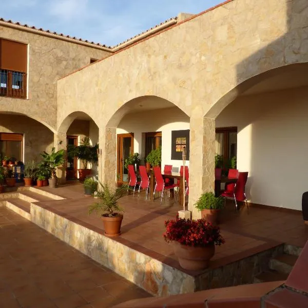 Mas del Rey Boutique B&B, хотел в Cálig