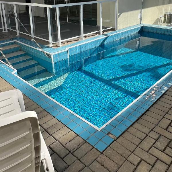 Ap Top Canasvieiras 01 - Apartamento em Canasvieiras com piscina e 2 garagens - Foto 4
