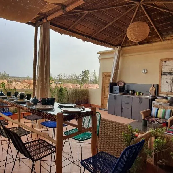 Maison Mamdy Rooftop, hotel in Marrakech