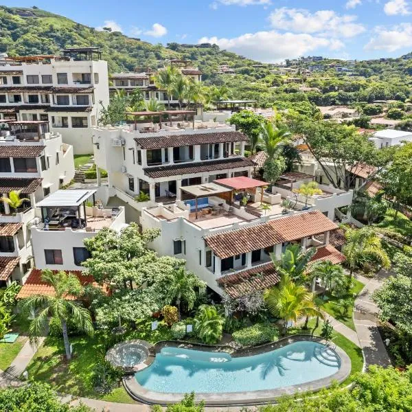 Tropical Gardens Suites and Apartments, отель в Коко