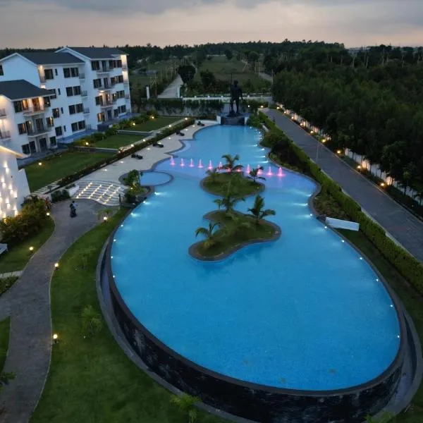 Sportico Resort Bangalore, hotel in Mālūr