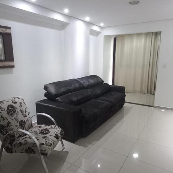 Apartamentos Ed London, 150m das Termas, Climatizado - 2 vagas garagem
