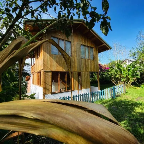 Inti Mindo Hostel, hotel v destinaci Mindo