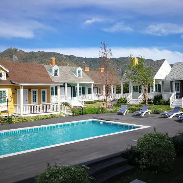 Vermont Khao Yai Resort، فندق في Ban Na Sok