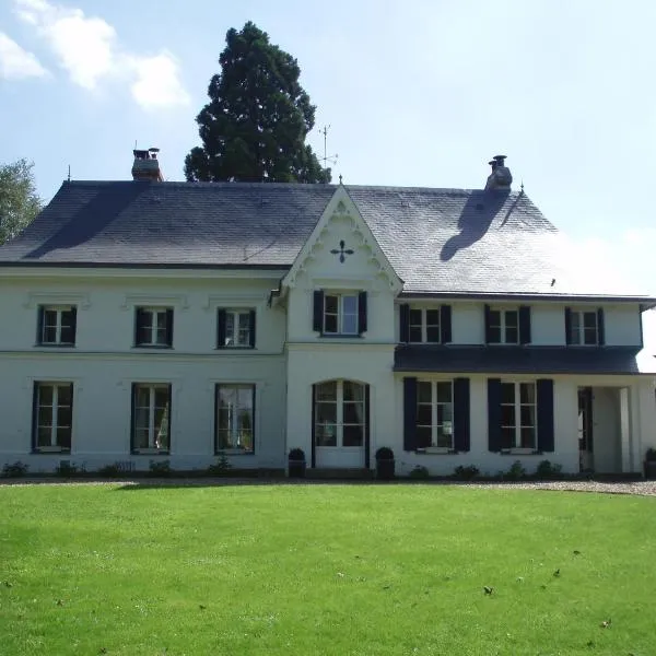 Manoir de l'As de Trèfle, hôtel à Bois-lʼÉvêque