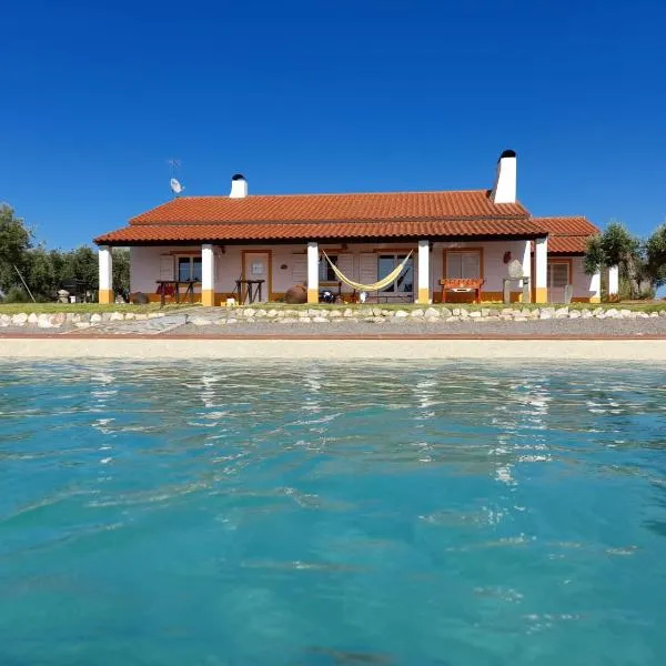 Montinho do Poço, hotel in Aviz