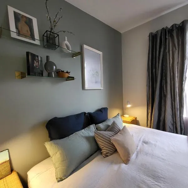 Artist Photographers Home Studio, hotel in Auckland