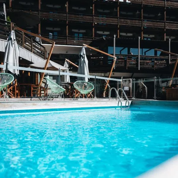 Grand Hôtel & Spa NUXE Serre Chevalier – hotel w mieście Saint-Chaffrey