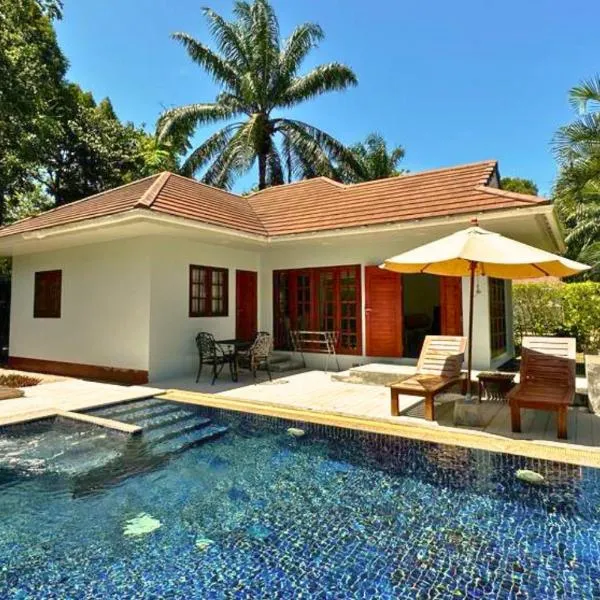 Alisea Pool Villa Aonang, hotel v destinaci pláž