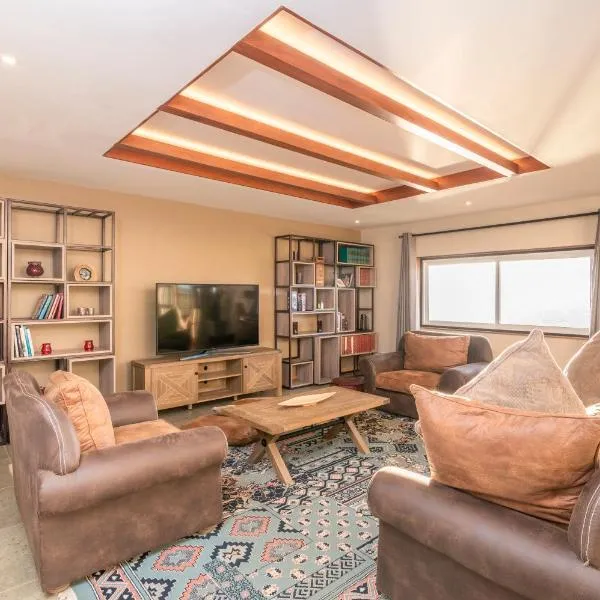 Tulia Villas, 3 and 4 bedroom Villas, Champagne Ridge, ξενοδοχείο σε Kajiado