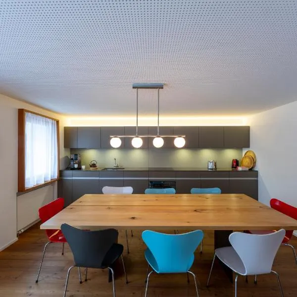 UnderDach Holiday House, hotel u gradu Andermat