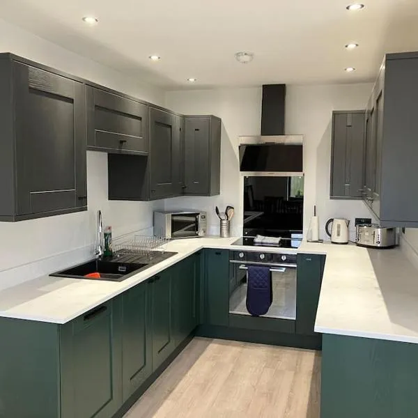 Newly renovated, modern bungalow - quiet location, ξενοδοχείο σε Lytham St Annes