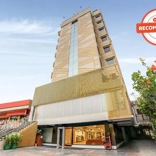 아마다바드에 위치한 호텔 3 BY OYO Nami Residency Ahmedabad