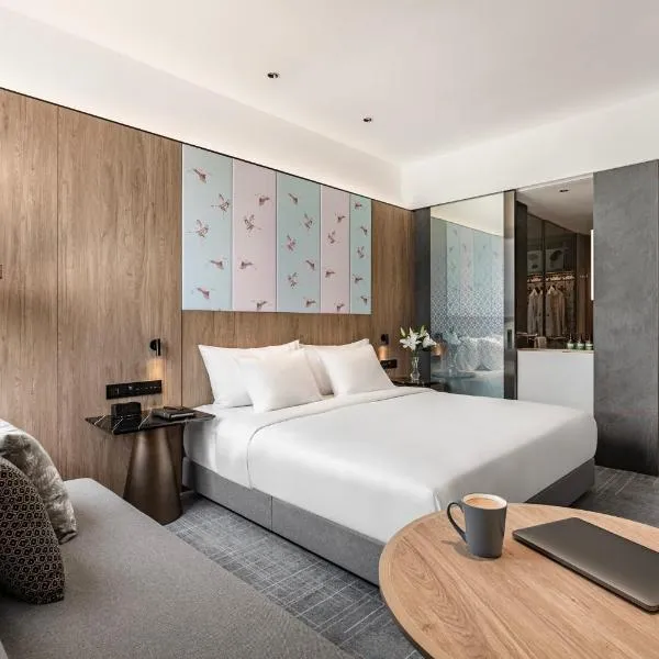 Crowne Plaza Penang Straits City by IHG, hotel in Perai