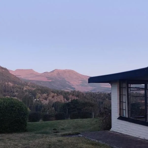 Daneswold Country Cottage and Manor House, hotel v destinaci Hogsback