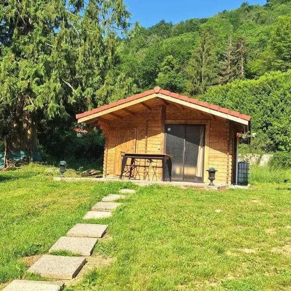 Le CHALET, hotel in Pressins