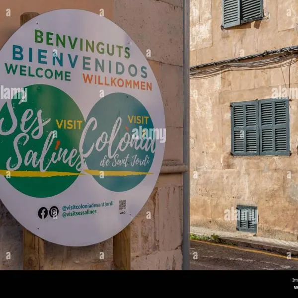 Ses Salines Private Rooms Mallorca, hotel in Ses Salines
