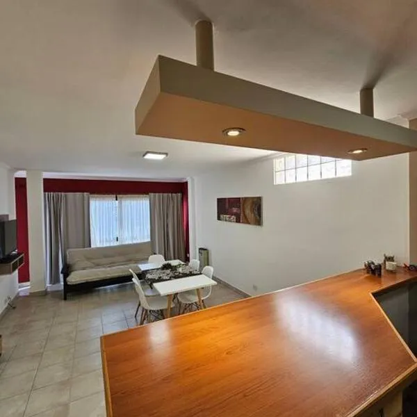 En pleno centro de Chivilcoy, hotel in Chivilcoy