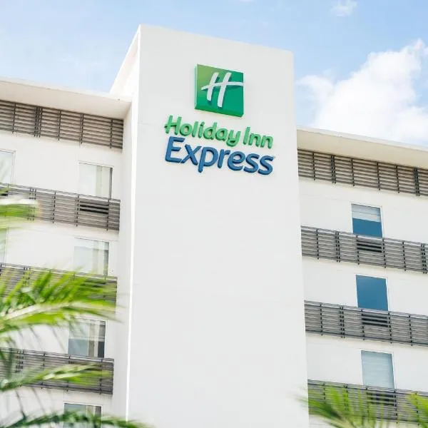 Holiday Inn Express Tegucigalpa by IHG、テグシガルパのホテル