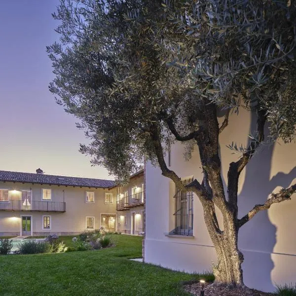 Tenuta Bussia - Wine Relais & Spa, hotel v destinaci Monforte dʼAlba