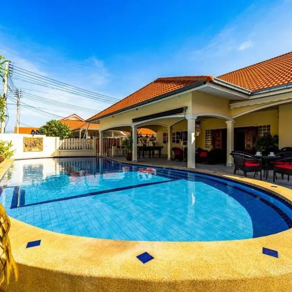 3 Bedroom Pool Villa Close to City Center! S102, hotel di Hua Hin