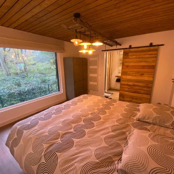 Kabana - eco forest suite, hotel in Wingene