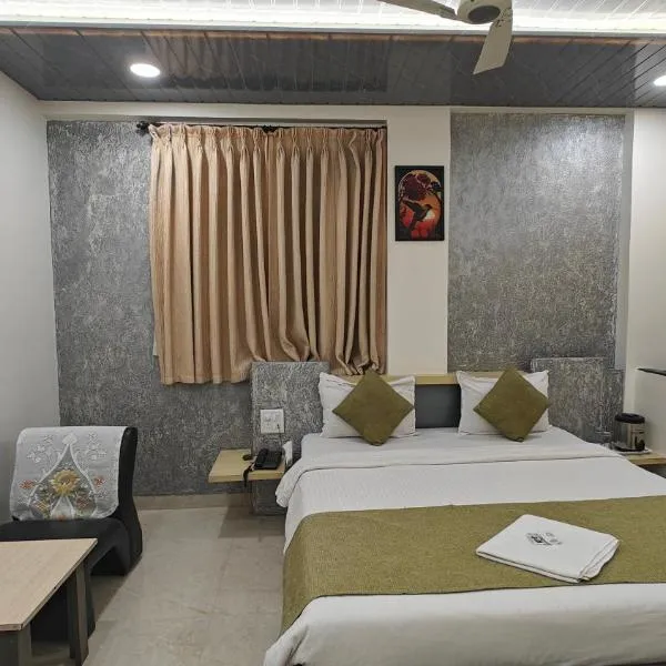 Cool Palace Hotels, hotel i Nashik