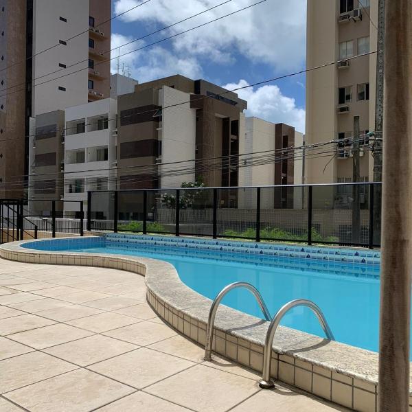 Apto Q/S a 100m da Praia