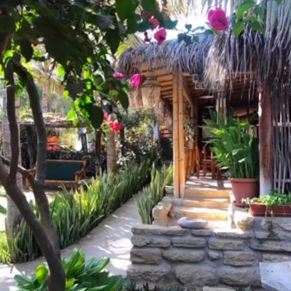 Kasa Pelikanos, hotel v destinaci Vichayito