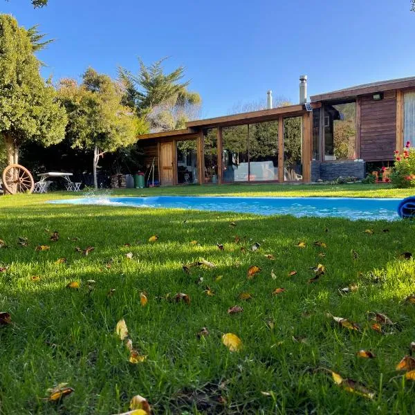 CASA EN COBQUECURA SE ARRIENDA, Hotel in Cobquecura