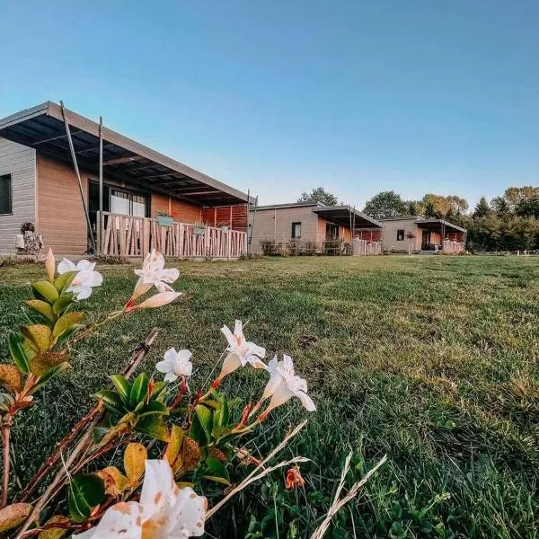 Auvergne chalets Sancy – hotel w mieście Bagnols