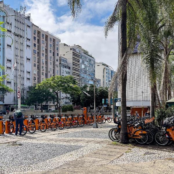 Studio SOL de COPACABANA WI-FI Ar-condicionado 5 min da Praia