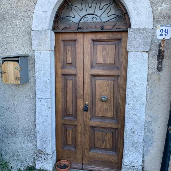 La Casetta al Roccone, hotel v destinácii Semproniano