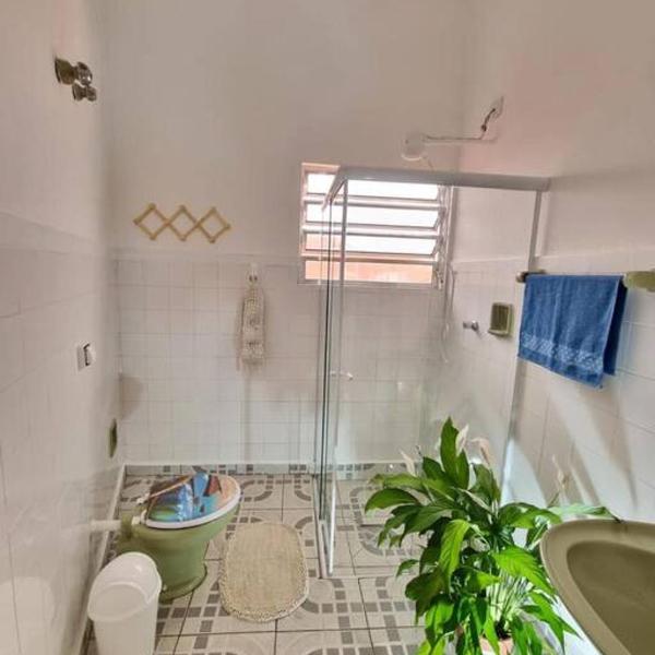 No Centro a 3 min da praia, Pet Friendly e Wi Fi - Foto 3