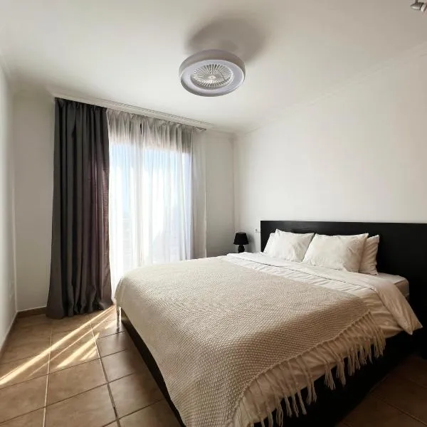 Cozy Apartment in La Tejita, hotel v destinaci Granadilla de Abona