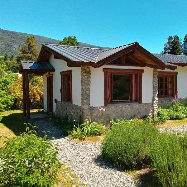 Cabañas Aldea de Montaña, hotel v destinaci Lago Puelo