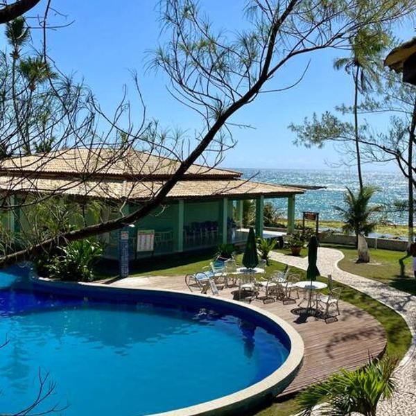 O Paraíso é aqui: Pé na Areia em Arembepe