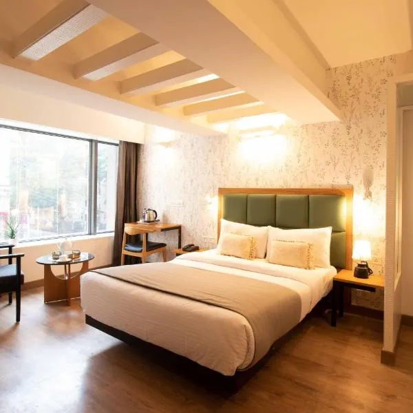 HOTEL LE ROYCE, hotel sa Pune