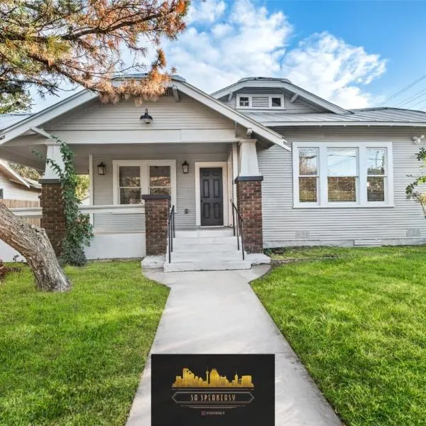Bold Bright 4BR3.5FULL BATHS Near Riverwalk Dtown, hotel din San Antonio