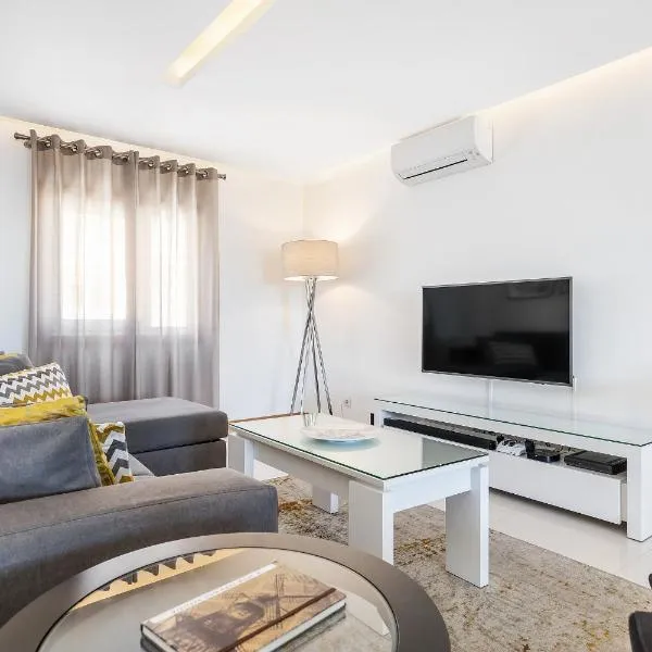 Garden Hill Relax & Old Town by OCvillas, hotel v destinaci Albufeira