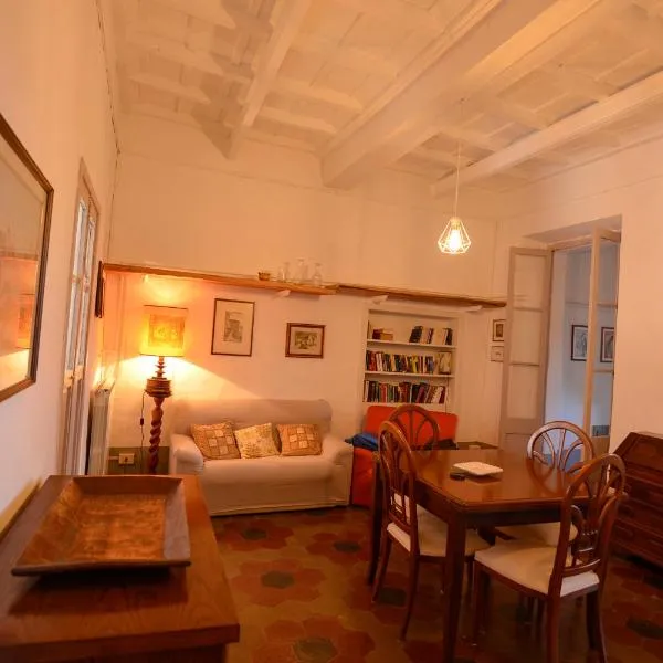 Apartment Il Duomo, hotel v destinaci Poggio Mirteto