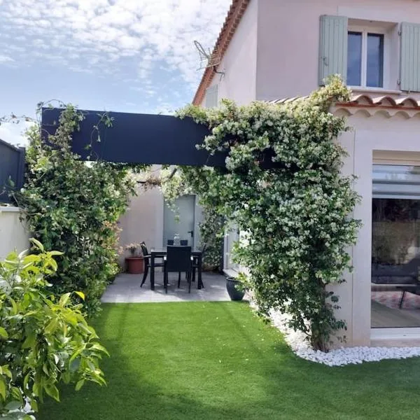Maison entière Redessan, hótel í Redessan