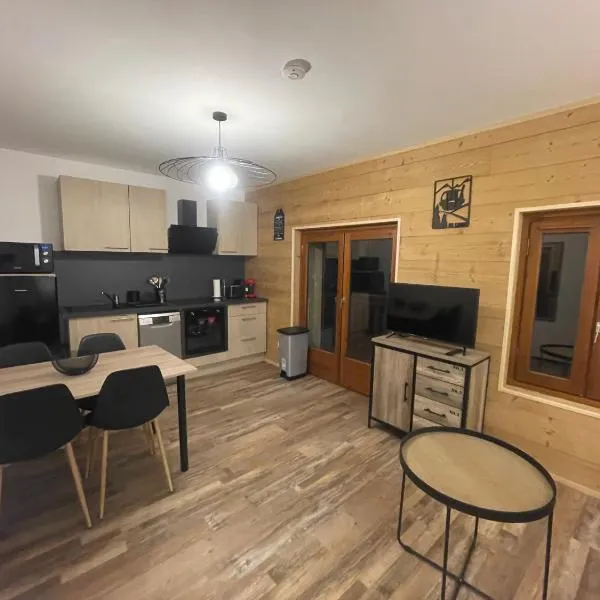 Résidence La Ruche-Appartement ISOARD (T2), hôtel aux Carroz d'Arâches
