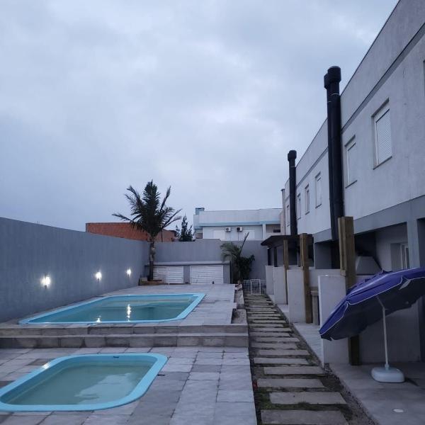 Sobrados com suíte e sacada vista ao mar - Foto 4