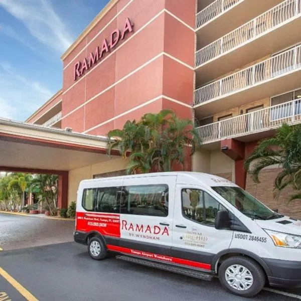 Ramada by Wyndham Tampa Westshore Airport South，坦帕的飯店