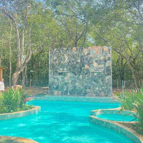 Sítio Quinta da Mata Chalé Amarelo, hotel in Pirenópolis